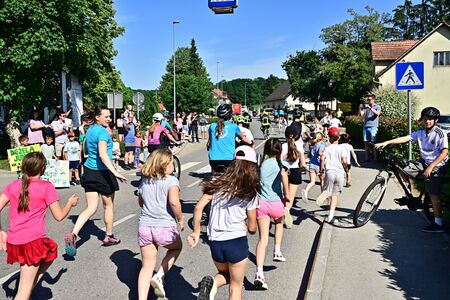 Dezela Junakov v Mirni Peci (15)